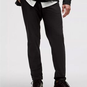 Lululemon Men’s ABC Pull On Warpstreme L